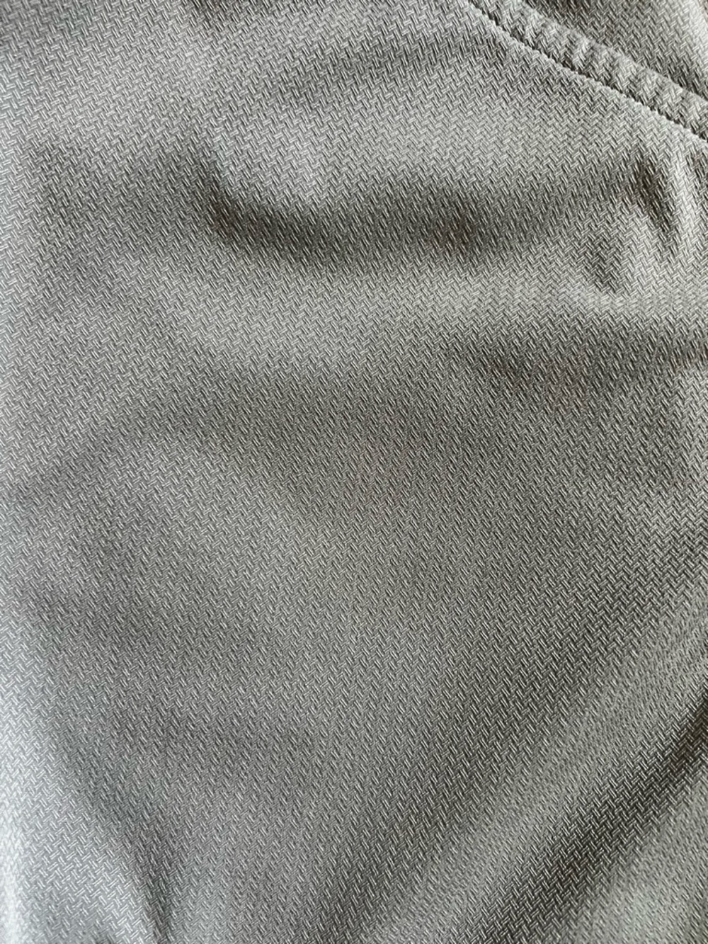 adidas Men's Light Gray Athletic Golf Shorts - Picture 8 of 8